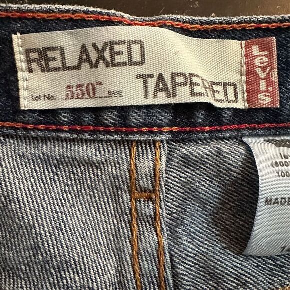 Levi's 550 Women’s Relaxed Tapered Jeans Blue 14 Denim 5-Pocket - Picture 4 of 5